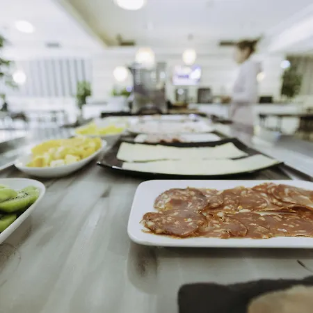 Alfonso I 4* טואי